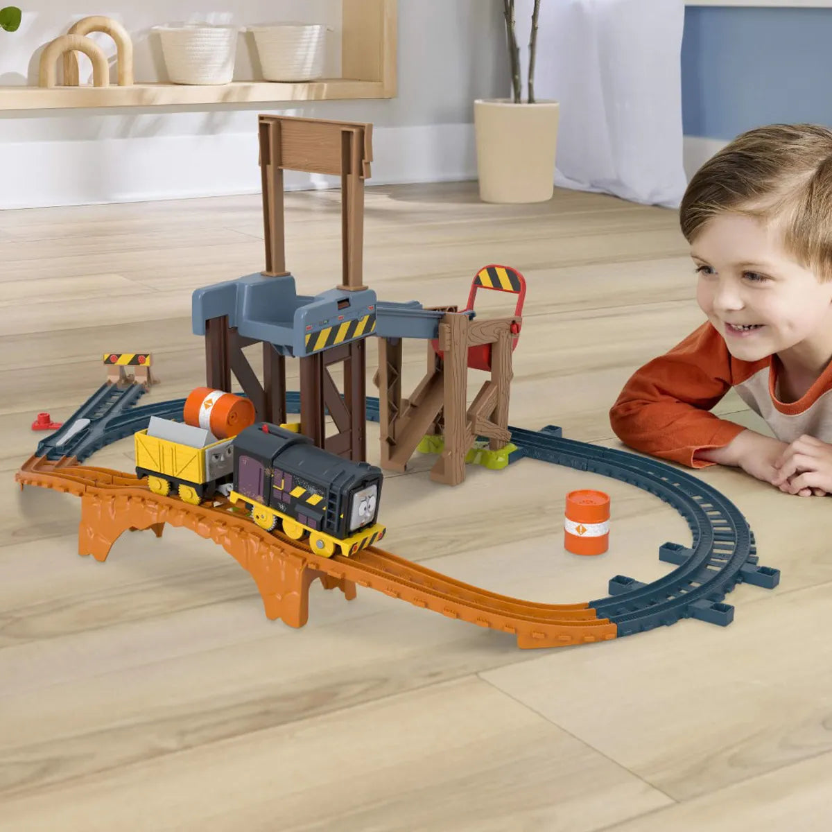 Pista Motorizada Thomas and friends Construcción Diesel